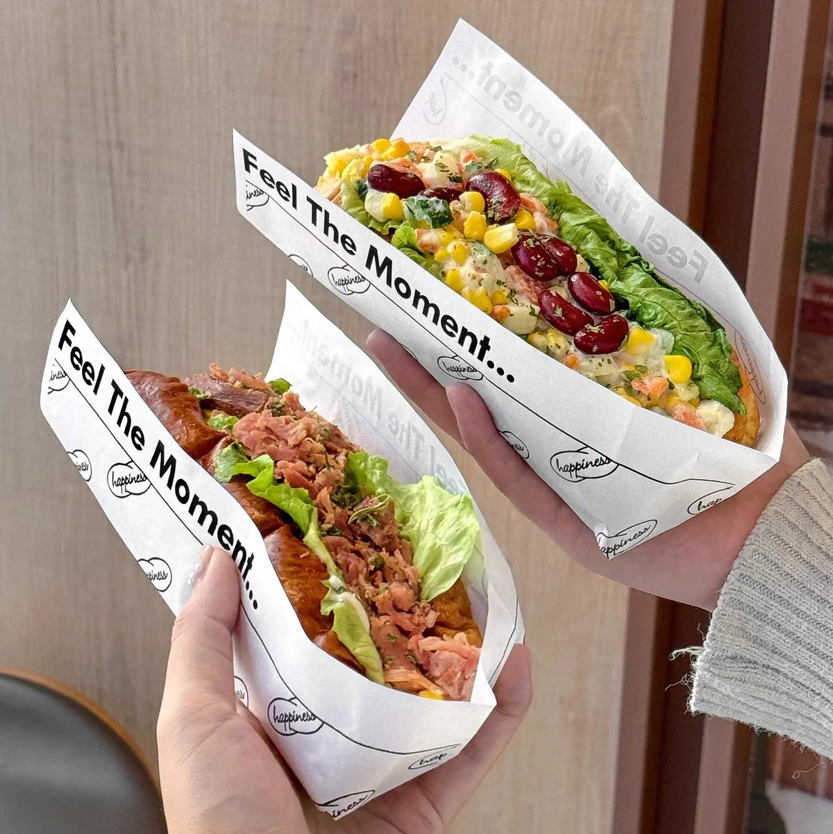 Customizable Disposable Takeaway Paper Bags for Hot Dogs Tacos & Sausages - Oil-Proof Sandwich Packaging Bags